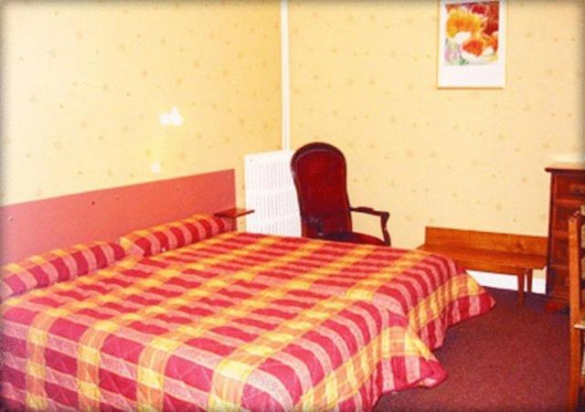 Hotel De Paris Charleville-Mézières Rum bild